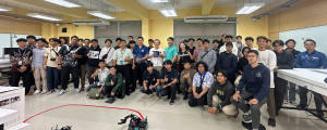 คณะครูและนักเรียนโรงเรียนมัธยมศึกษา IDN Boarding School ชั้นนำจากประเทศอินโดนีเซียเยี่ยมชมสาขาวิชาวิศวกรรมคอมพิวเตอร์