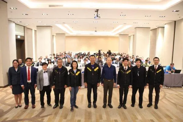 ภาพปกของ: รศ.ดร.แสงสุรีย์ วสุพงศ์อัยยะ วิทยากรในกิจกรรม Focus Group เพื่อทบทวนประกาศฯ ด้านความมั่นคงปลอดภัยไซเบอร์ (สกมช.) ในวันที่ 9 เมษายน 2568